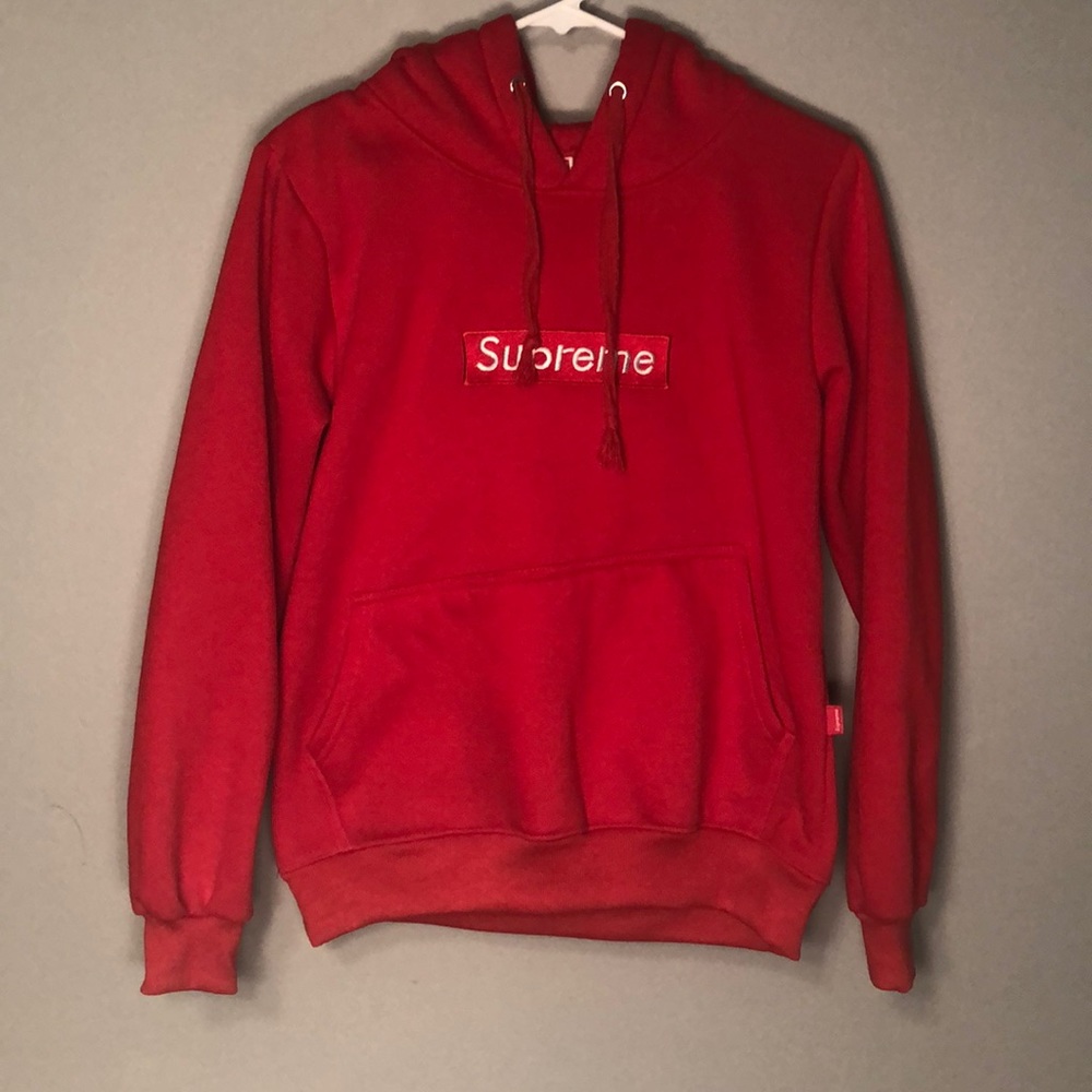 SUPREME Sweatshirt/Hoodie
